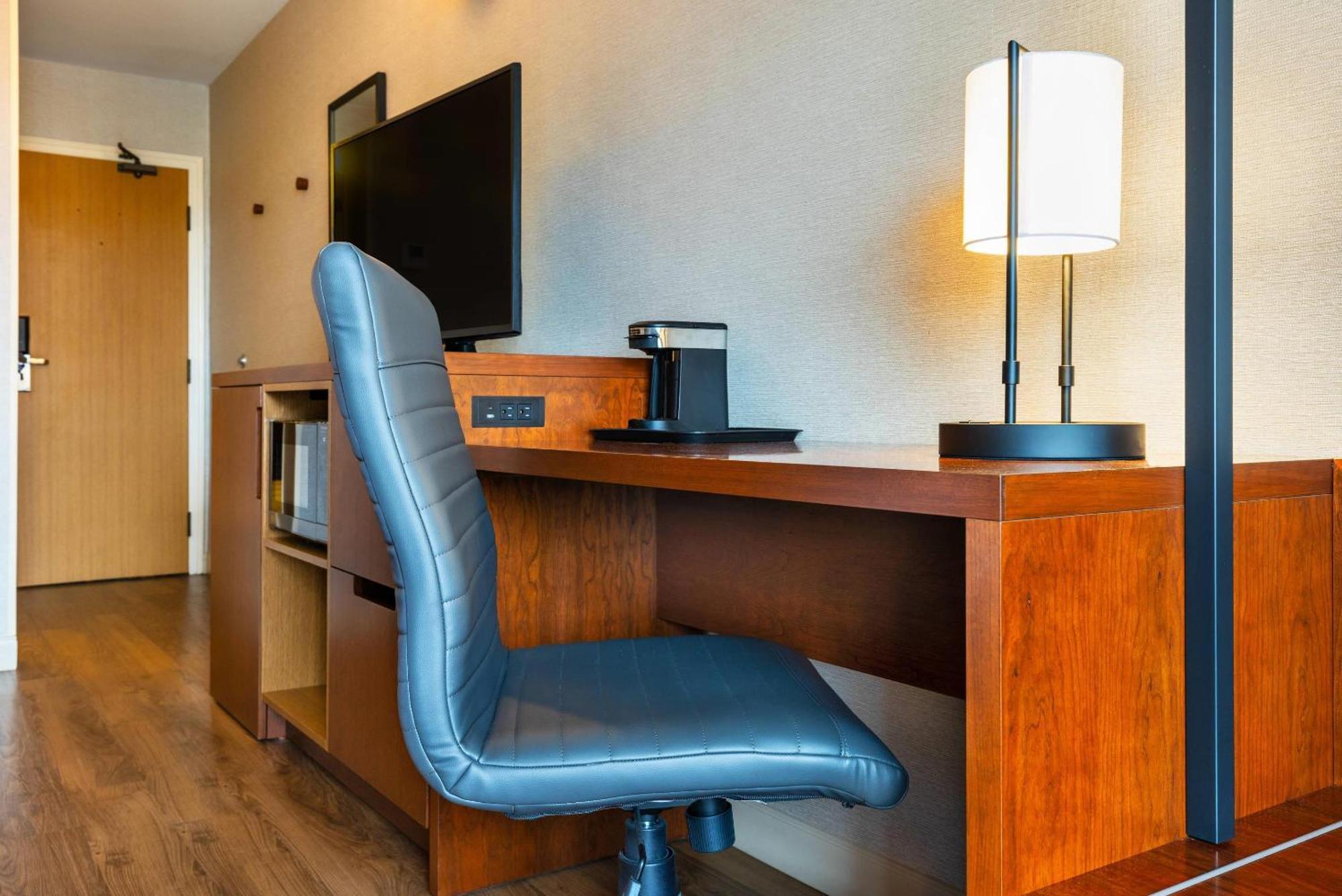 Comfort Inn Charlottetown Exterior photo